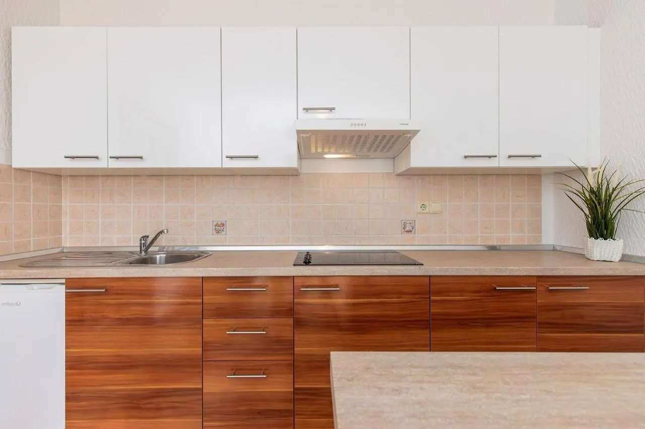 Apartment In Dramalj 5715