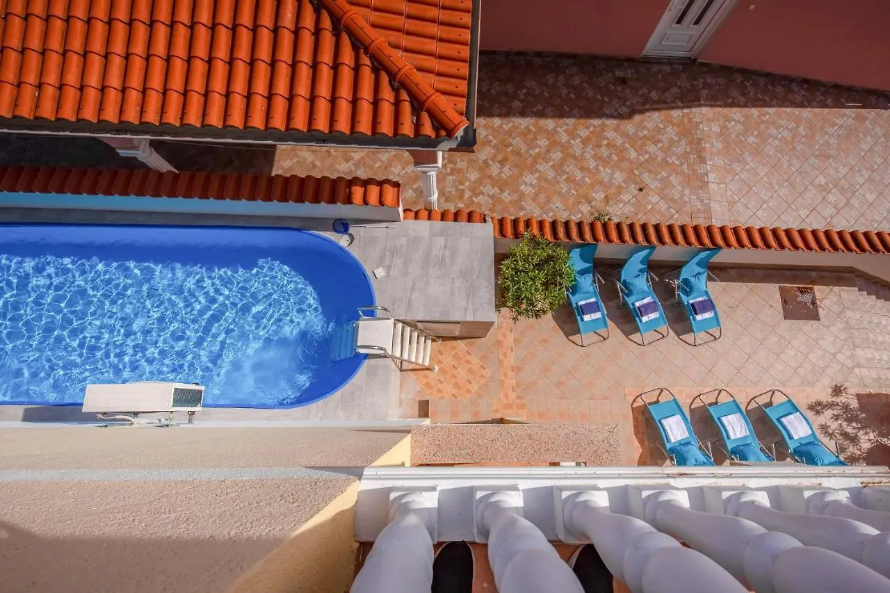 Apartment In Dramalj 5715 Croácia
